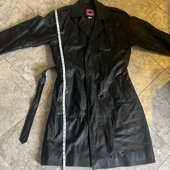 Vintage Black Leather Women’s Trenchcoat XXL Burk’s Bay - Picture 17 of 17
